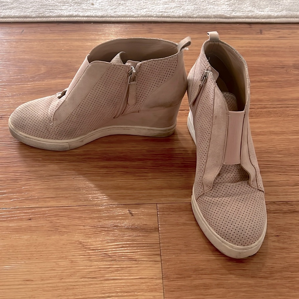 Linea Paolo Anna Wedge Sneaker Size 6 Pink